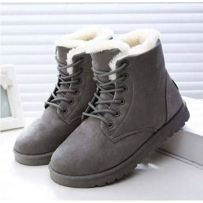 Women's Snow Boot – Textured Cotton Upper, Flat Heel, Lace-Up Bow