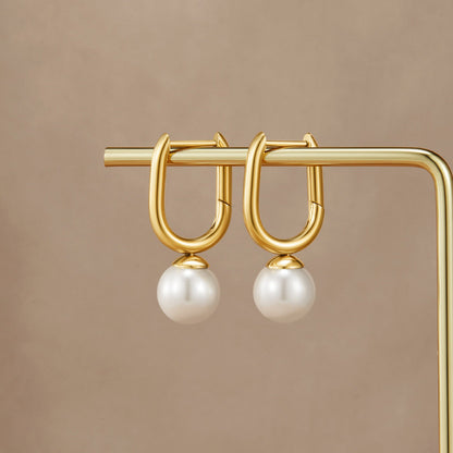 Cora Pearl Hoop Earrings