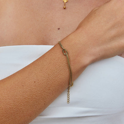 Knotted Gold-Tone Chain Bracelet