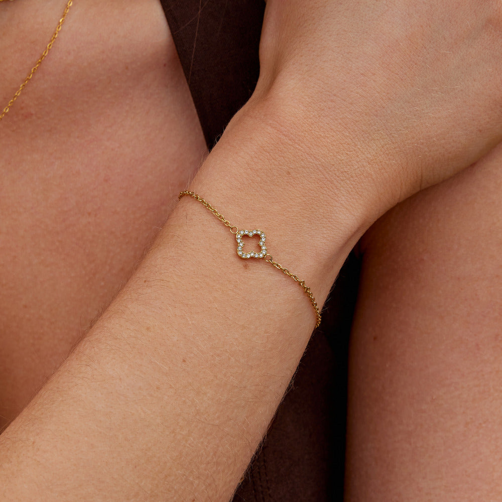 Crystal Clover Bracelet