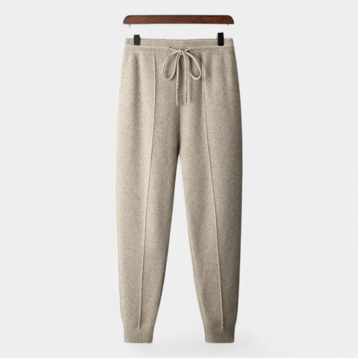 Men's Wool Knit Cardigan and Trouser Set – Relaxed Fit