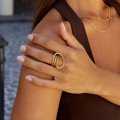 Ava Wave Twist Ring