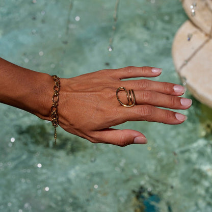 Ava Wave Twist Ring