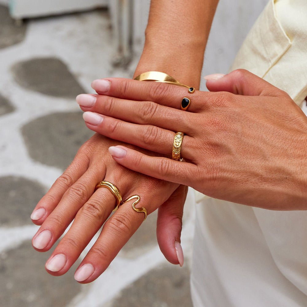 Sahara Black Wrap Ring