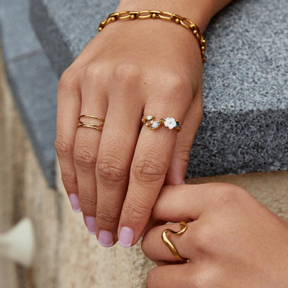 White Blossom Gold-Tone Ring