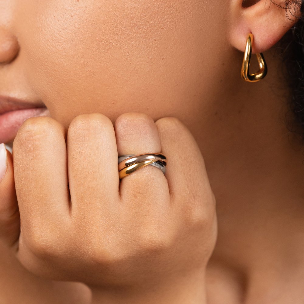 Elena Three-Tone Loop Ring