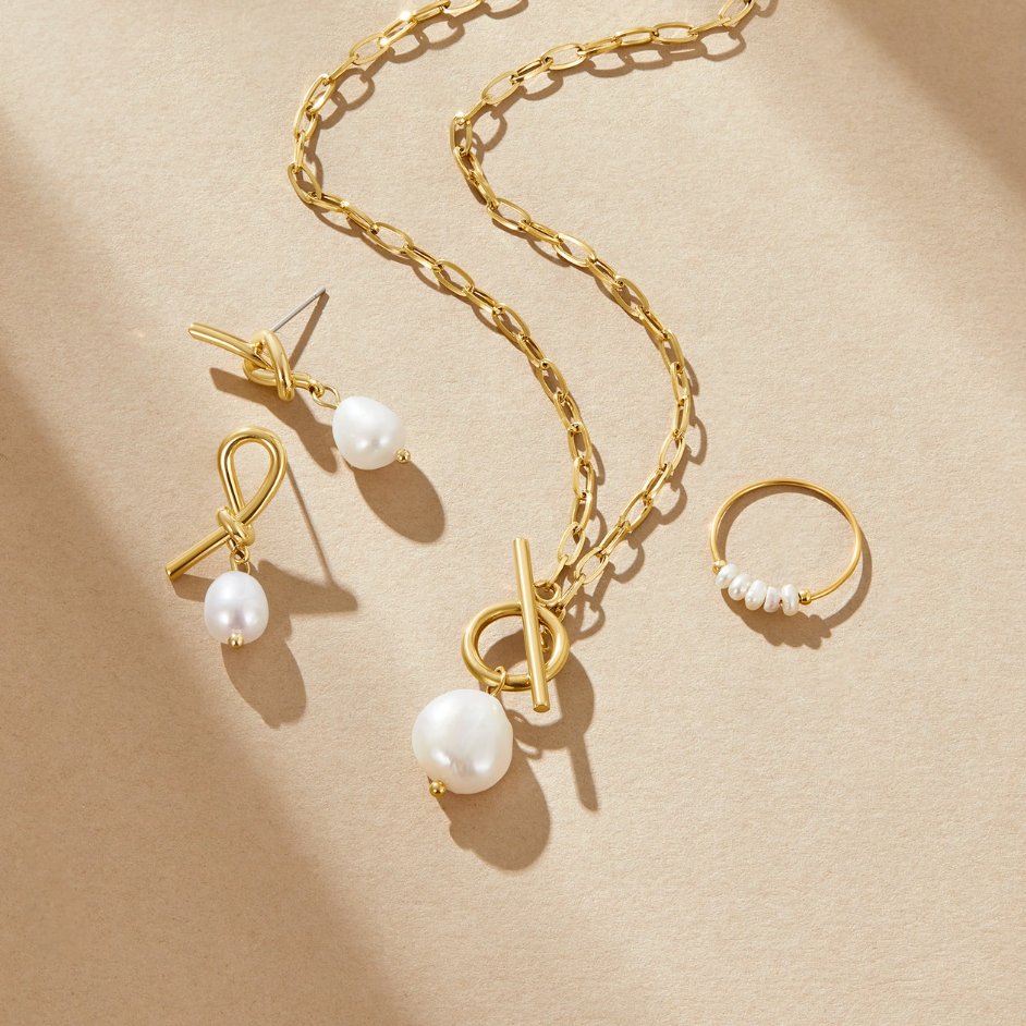 Eva Freshwater Pearl Gold-Tone Necklace