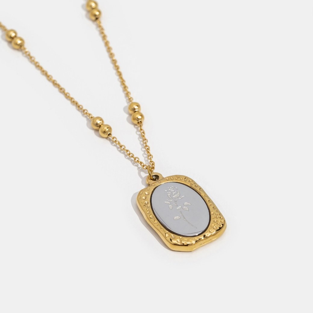 Rose Pendant Necklace