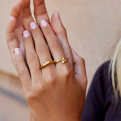 Bloom Golden Petal Ring