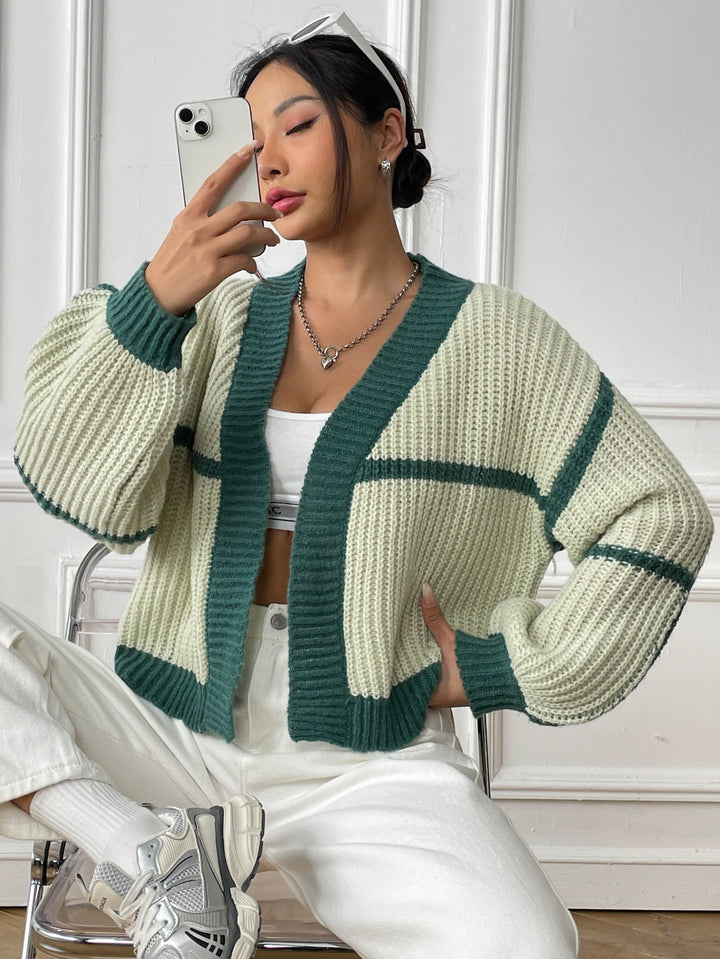 Women's Patchwork Sweater – Color Contrast Lantern Sleeve Pullover