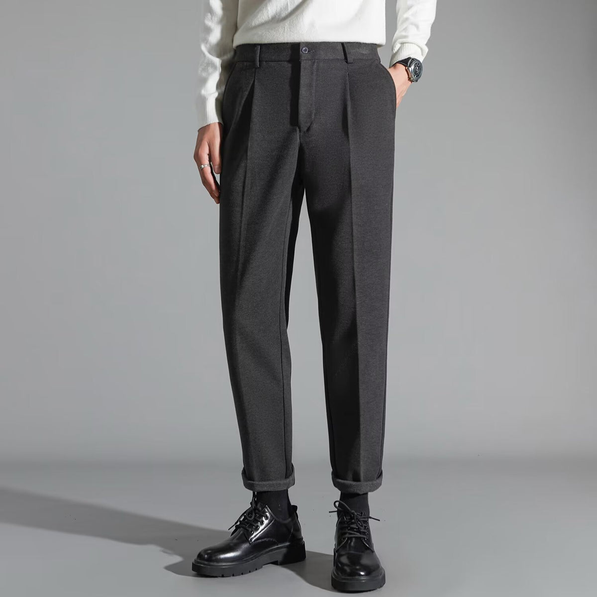 Men's Corduroy Straight-Leg Trouser – Slim-Fit Spring Style