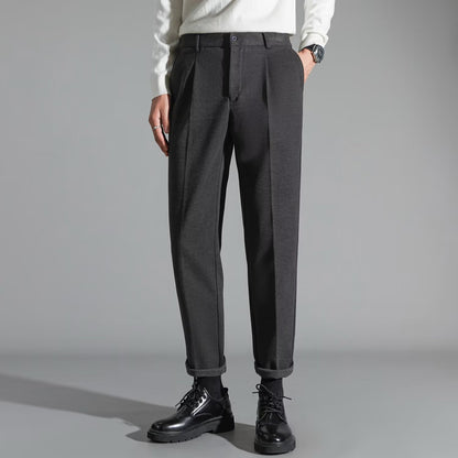 Men's Corduroy Straight-Leg Trouser – Slim-Fit Spring Style