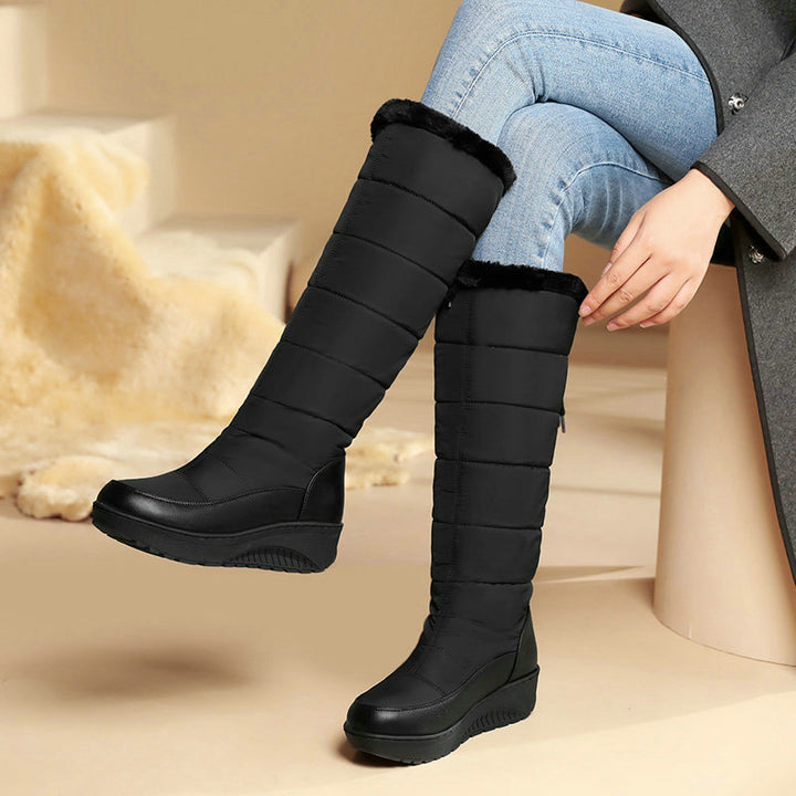 Women's Platform Mid-Calf Snow Boot – Waterproof Comfort and Grip