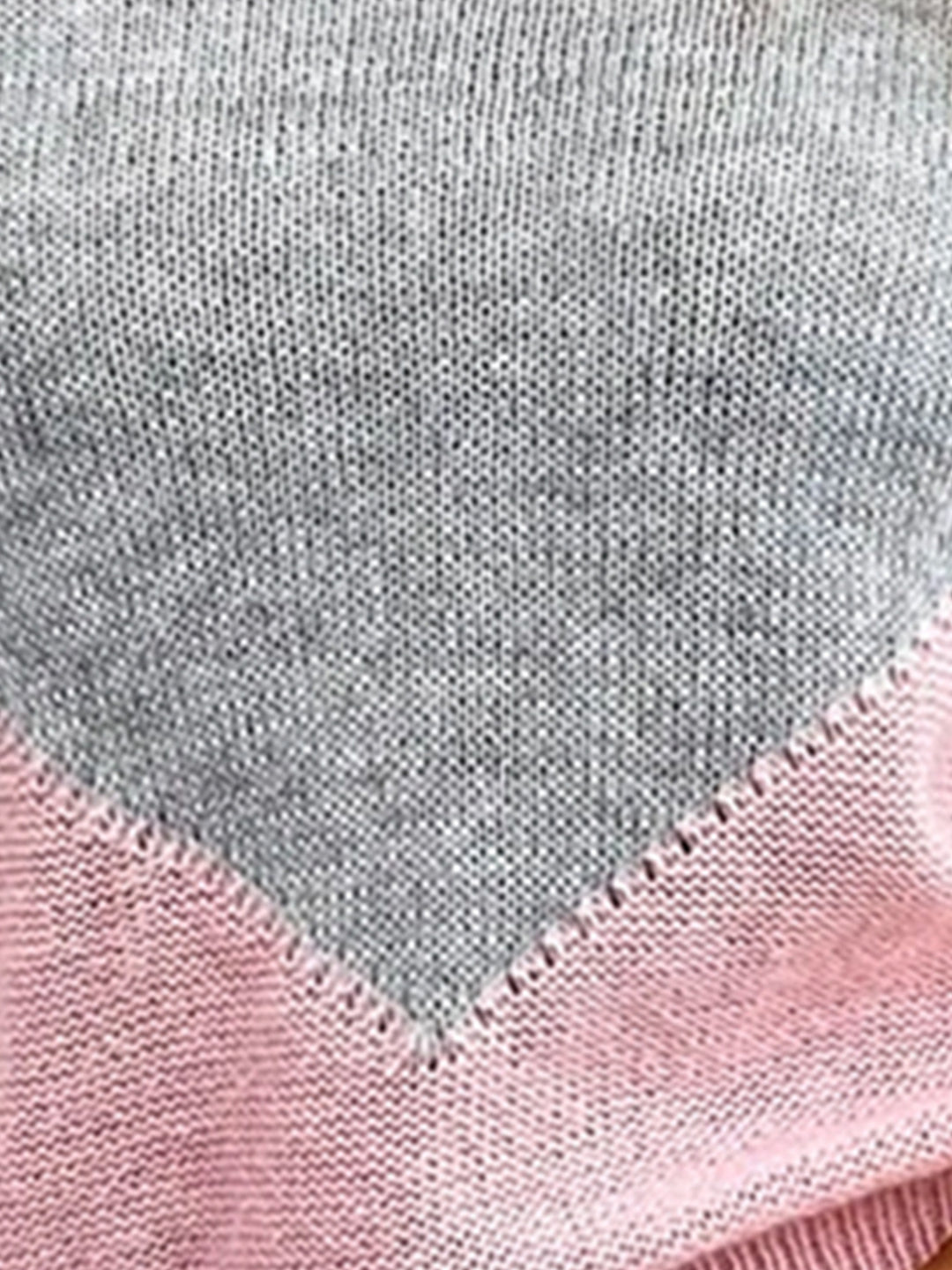 Women's Colorblock Sweater – Lightweight Knit Pullover Top