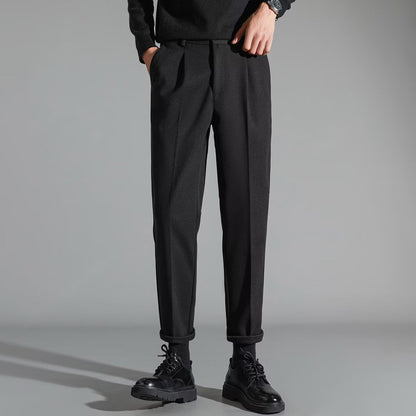 Men's Corduroy Straight-Leg Trouser – Slim-Fit Spring Style