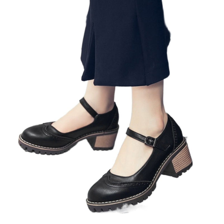 Women's Chunky-Heeled Low-Cut Heel – Retro British-Inspired Silhouette