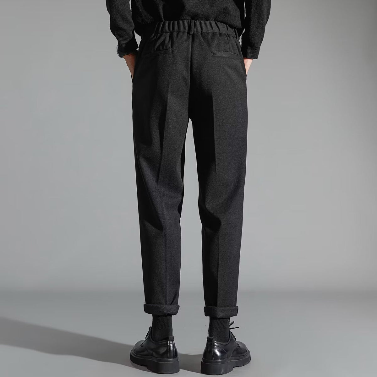 Men's Corduroy Straight-Leg Trouser – Slim-Fit Spring Style
