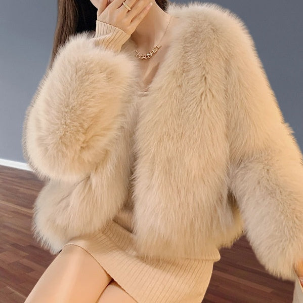 Women's Plush Fur Coat – Soft, Relaxed Short Jacket