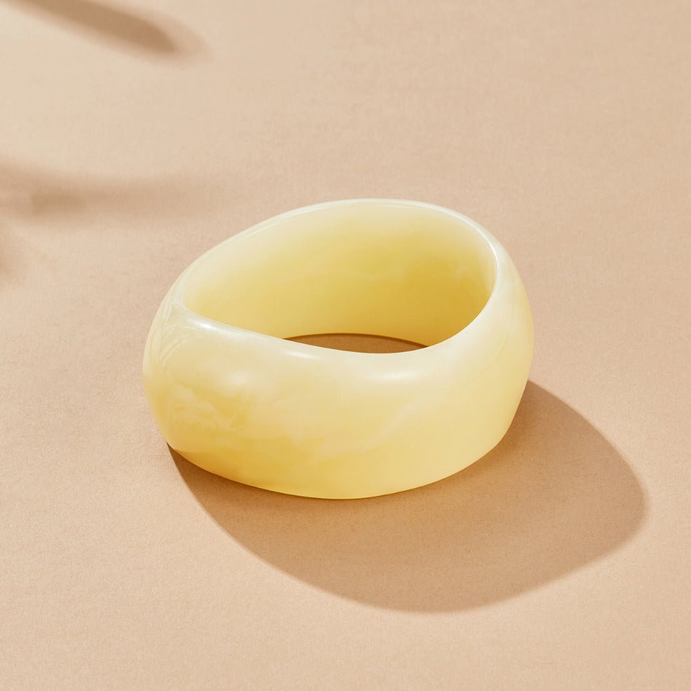 Ivory Swirl Bangle