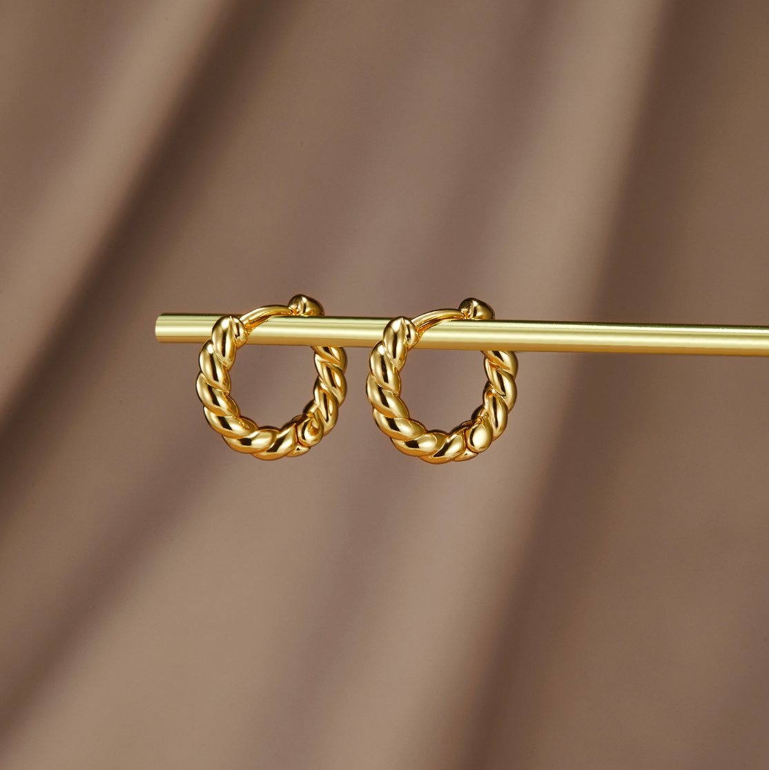 Layla Gold-Tone Twist Earrings