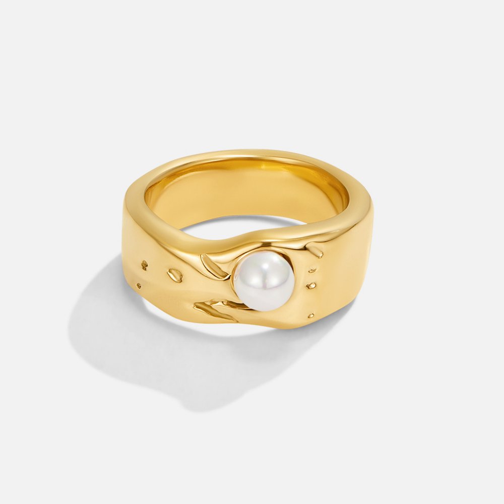 Malia Chunky Gold-Tone Pearl Ring
