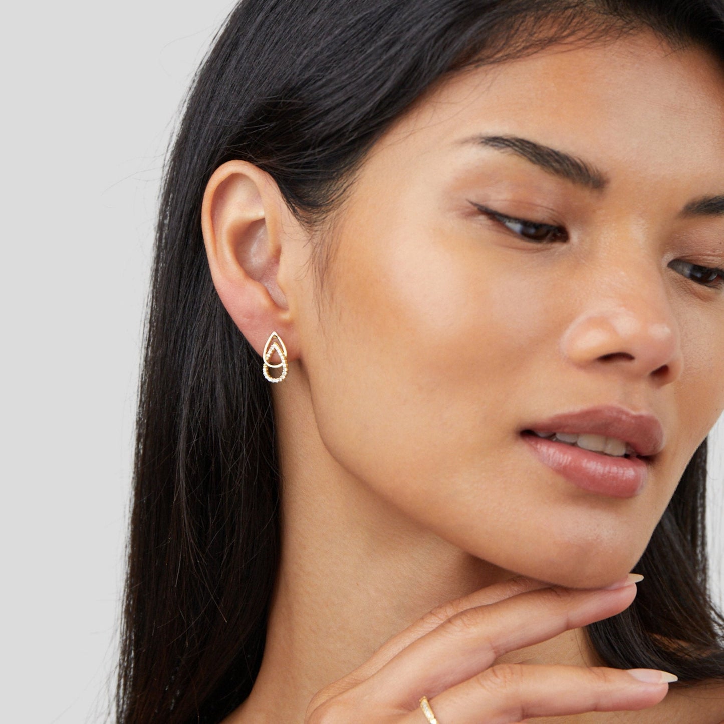 Mara Teardrop Drop Earrings