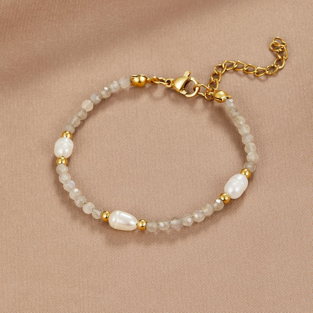 Moonstone-Effect and Pearl Bead Bracelet