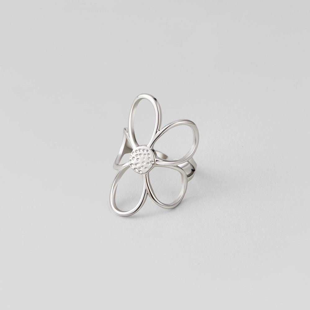 Daisy Silver-Tone Flower Ring