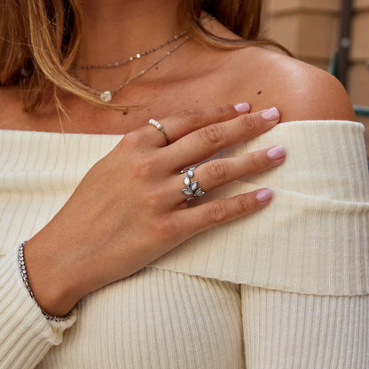 Silver-Tone Leaf Ring
