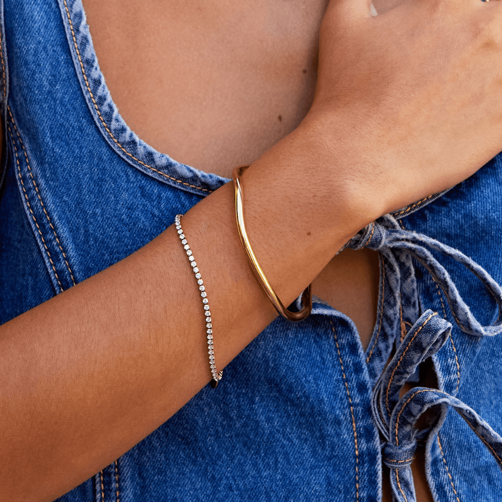 Veena Gold-Tone Bangle