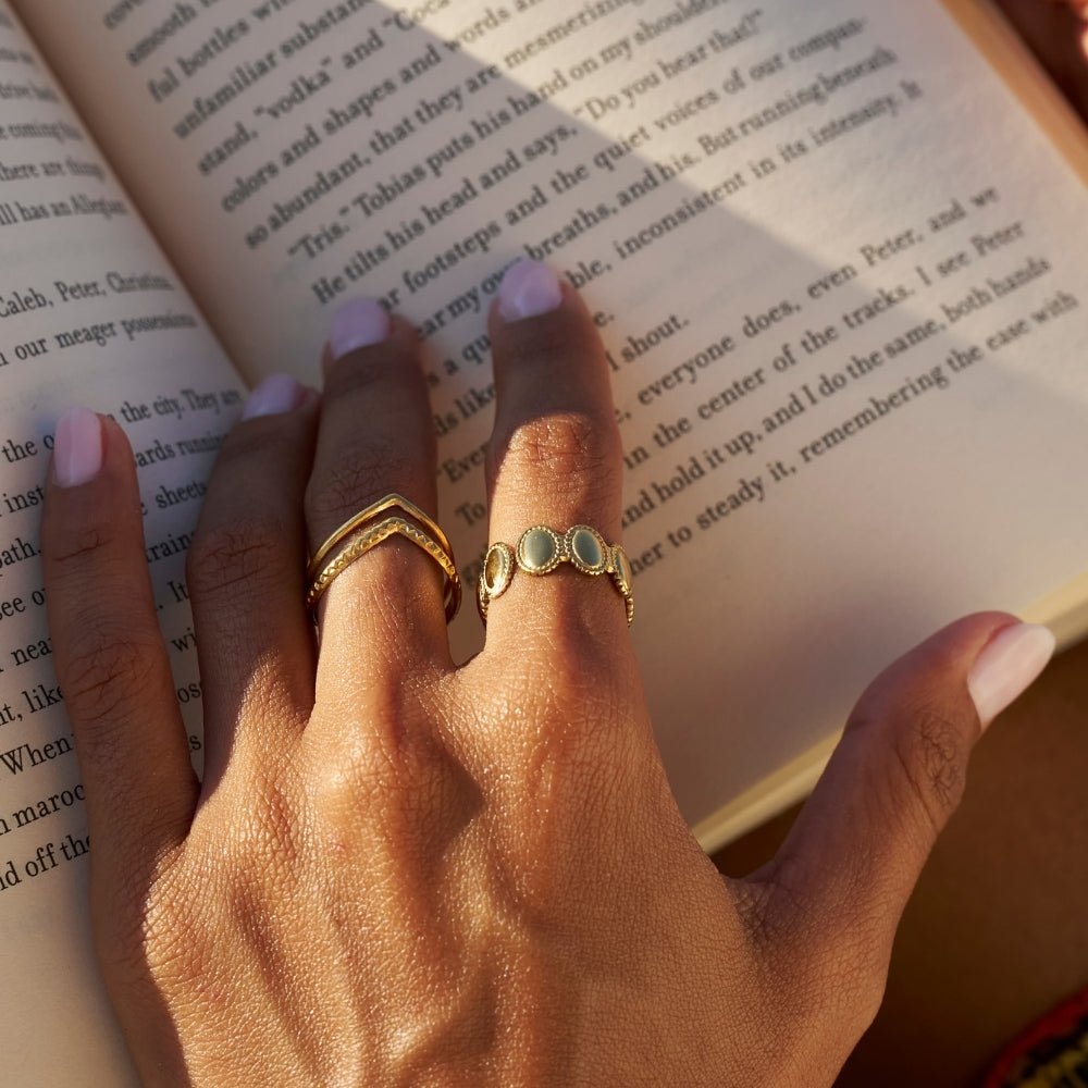 Vintage Athena Gold-Tone Ring