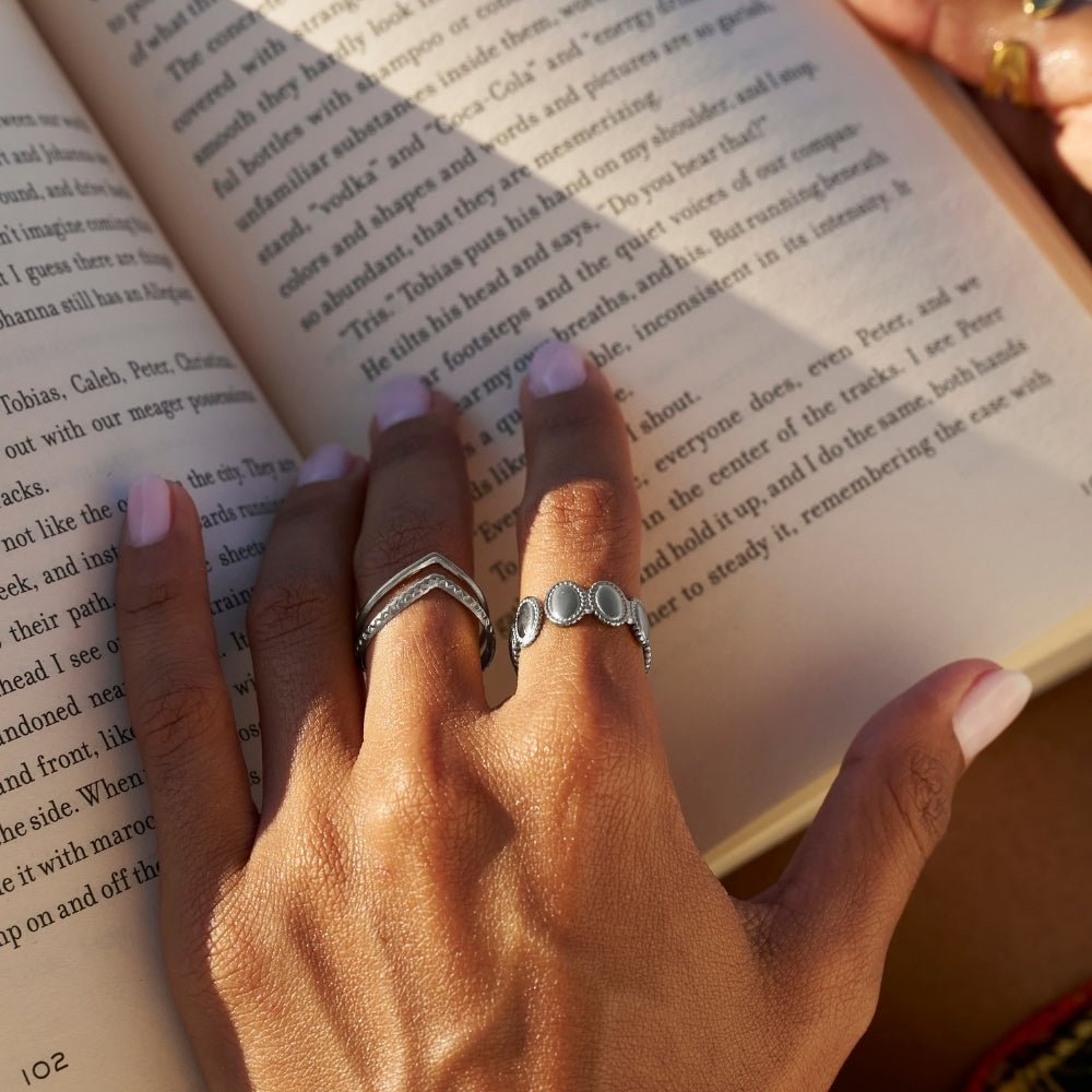 Athena Vintage Silver-Tone Ring