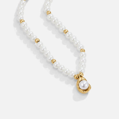 Vintage Gold-Tone Pearl Necklace