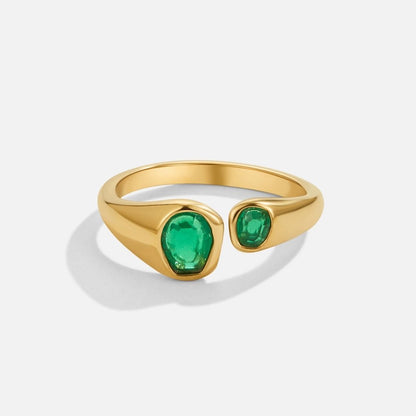 Vintage Emerald Green Wrap Ring