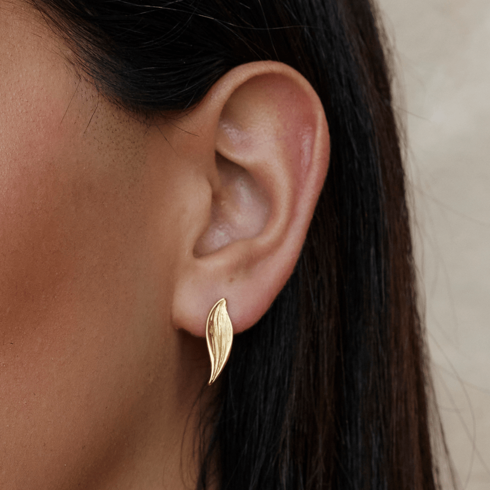 Vintage Gold-Tone Leaf Earrings