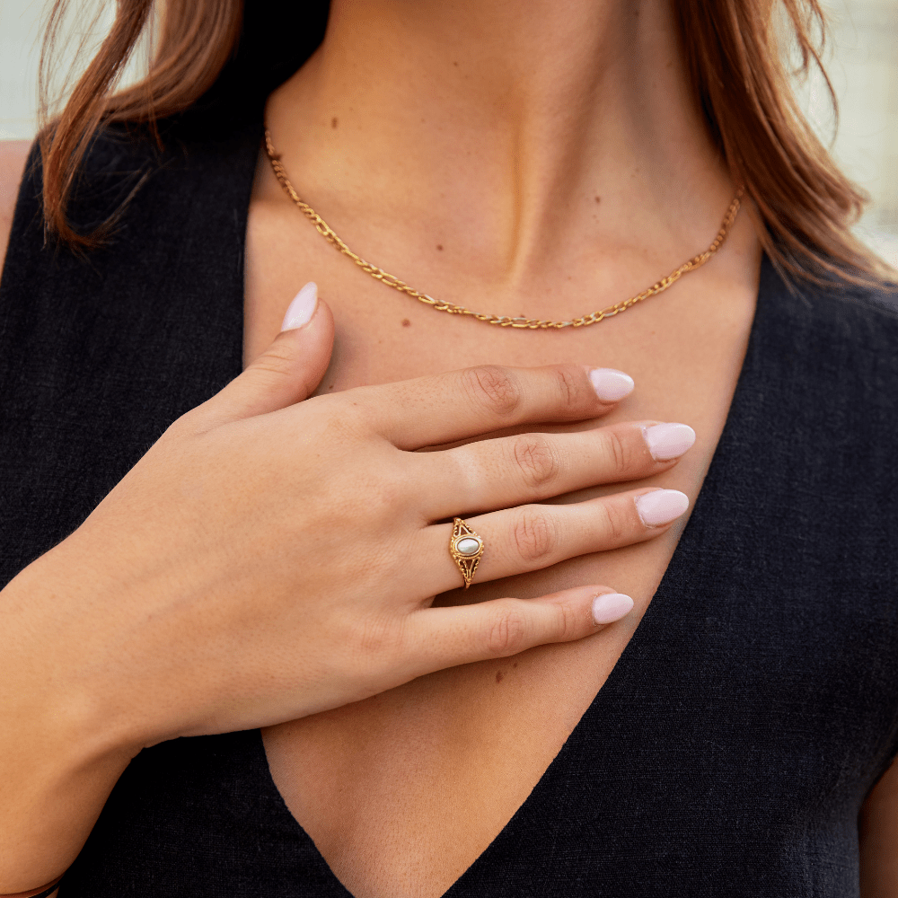 Vintage Pearl Gold-Tone Ring