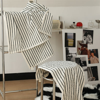 Classic fashion striped bath towel